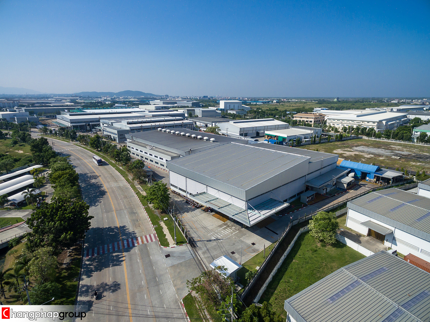ภาพโดรน ภาพมุมสูง Thai Tohken Thermo Co., Ltd โรงงานชุบโลหะ